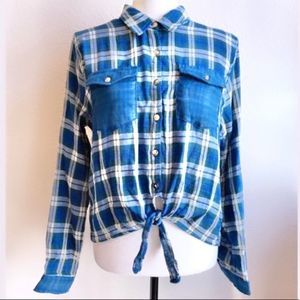 🌻BlueGreenPlaid FrontTie LongSleeve ButtonUpTop🌻